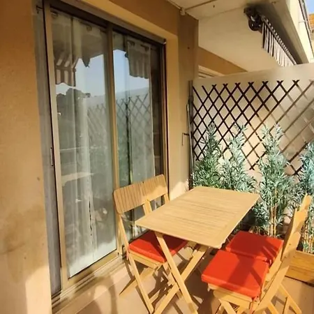 Apartment Cozy Spot Near Beach *